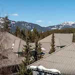 Le Chamois 508 By Outpost Whistler