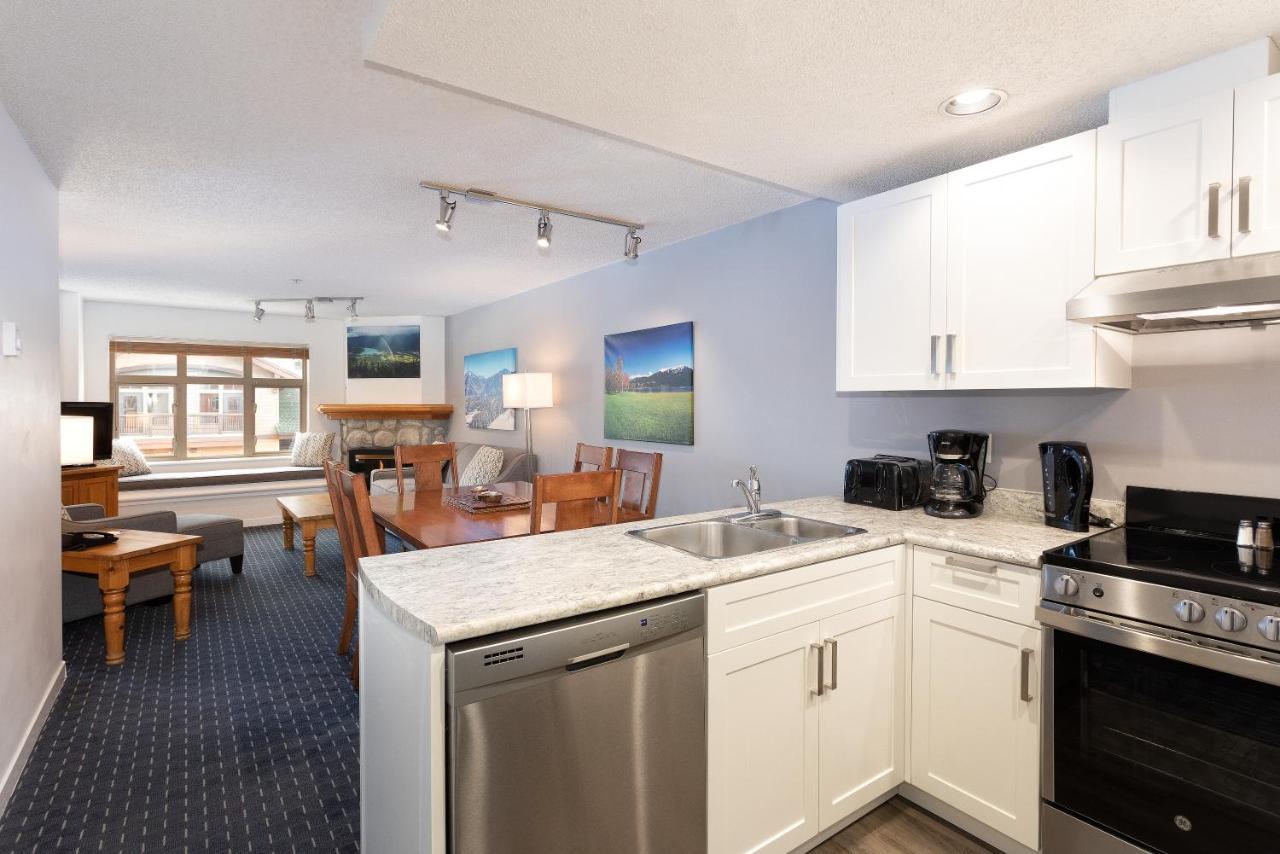 Placid By Whiski Jack Apartment Whistler