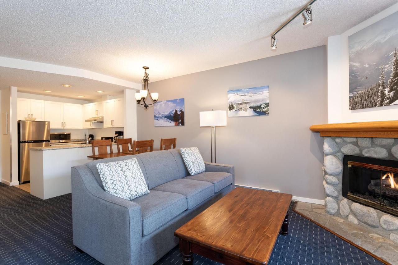 Placid By Whiski Jack Apartment Whistler