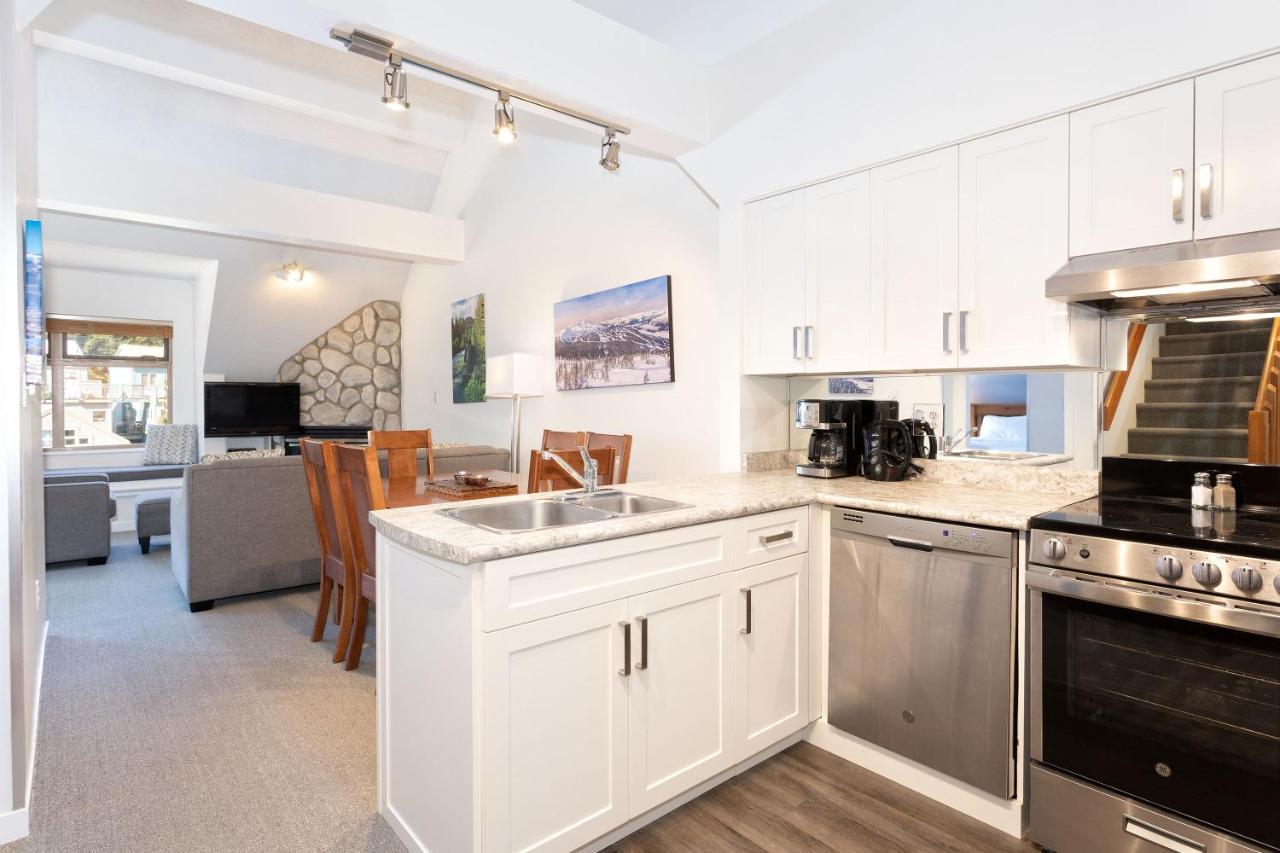 Placid By Whiski Jack Apartment Whistler