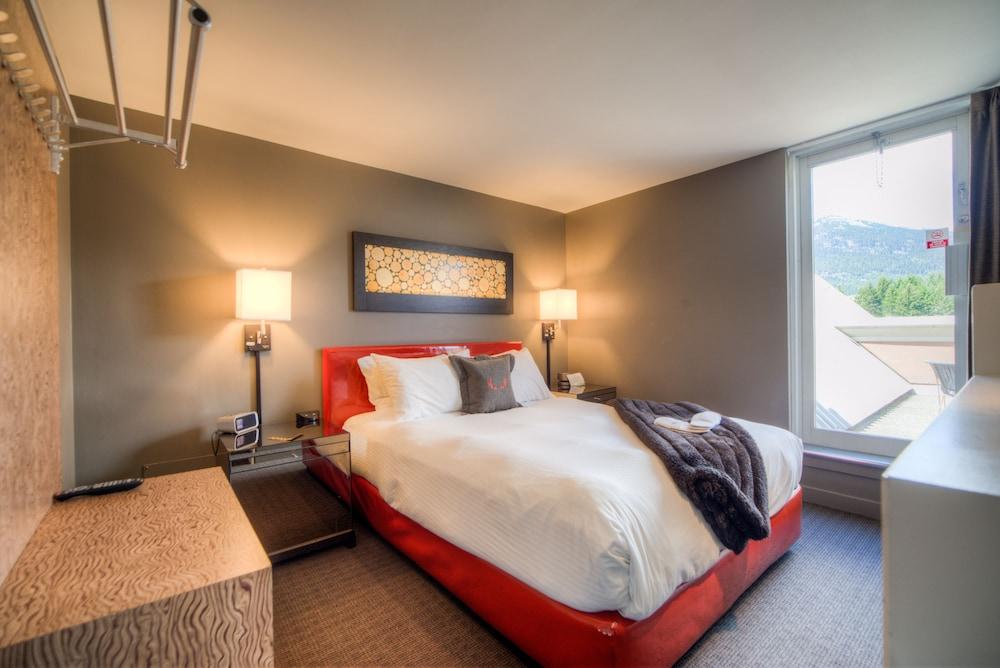 Hotel Adara Whistler