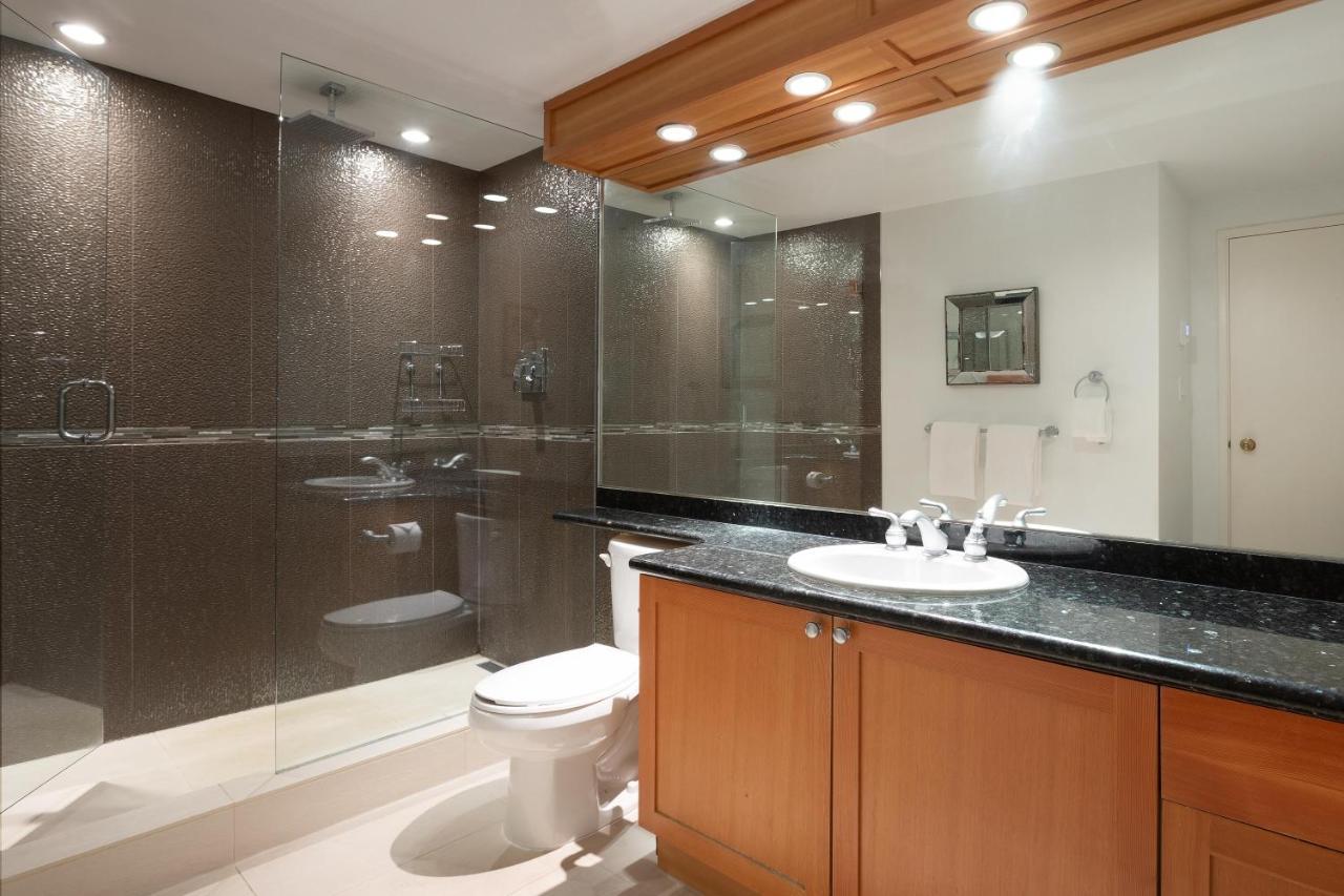 Woodrun 107 | New Listing! Ski-in, Ski-out, Heated Pool, Hot Tub & Parking Whistler