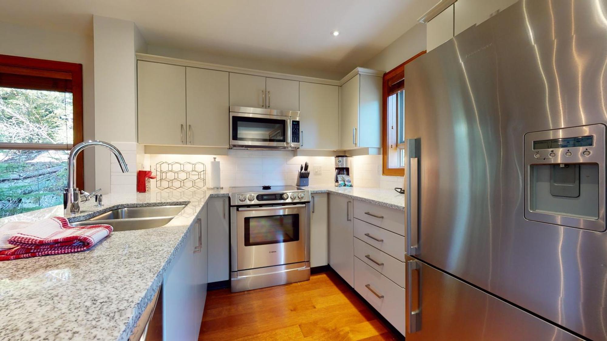 2br Treeline Townhome - Dog Friendly, Ski-in Access, Private Patio - Harmony Holiday home