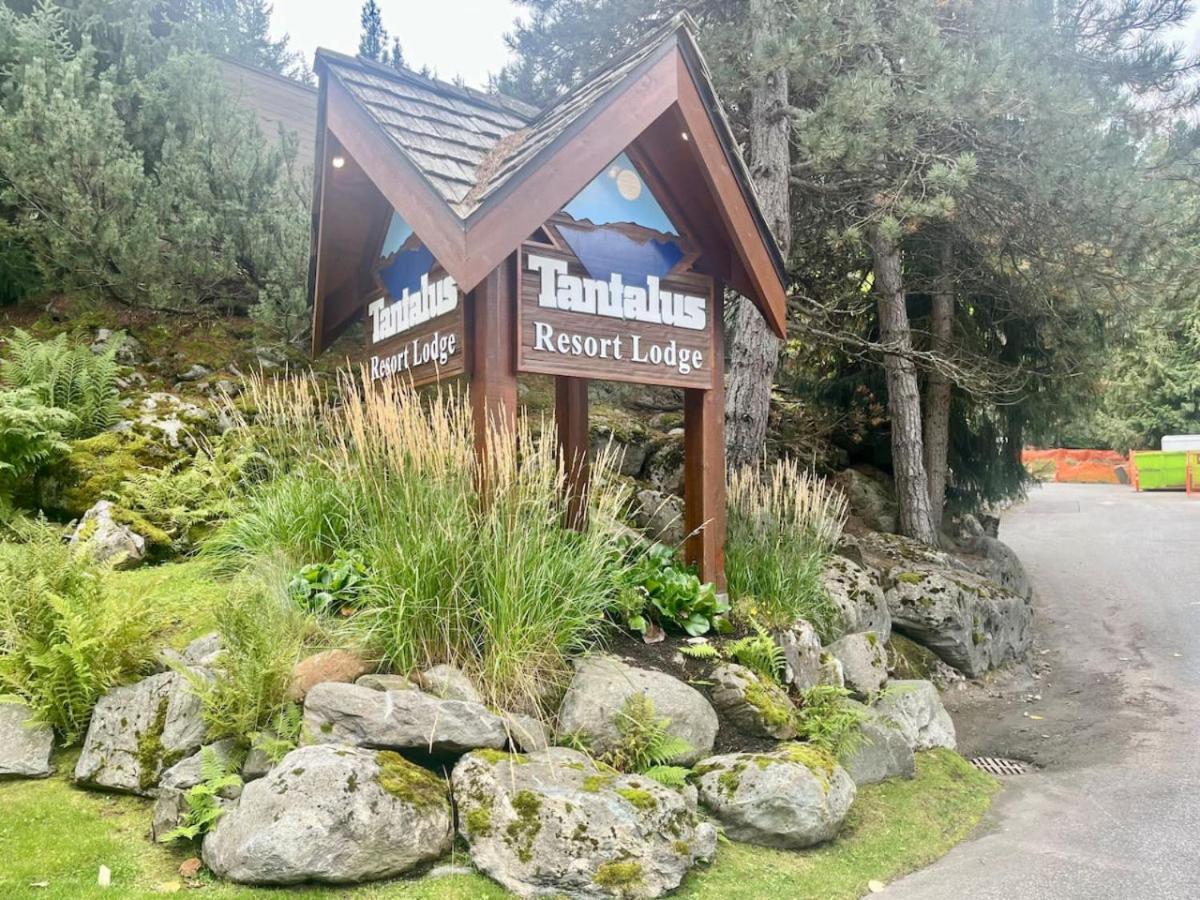 Tantalus Whistlers Boutique Apartment *