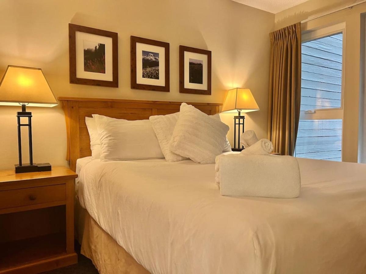 Tantalus Whistlers Boutique * Whistler