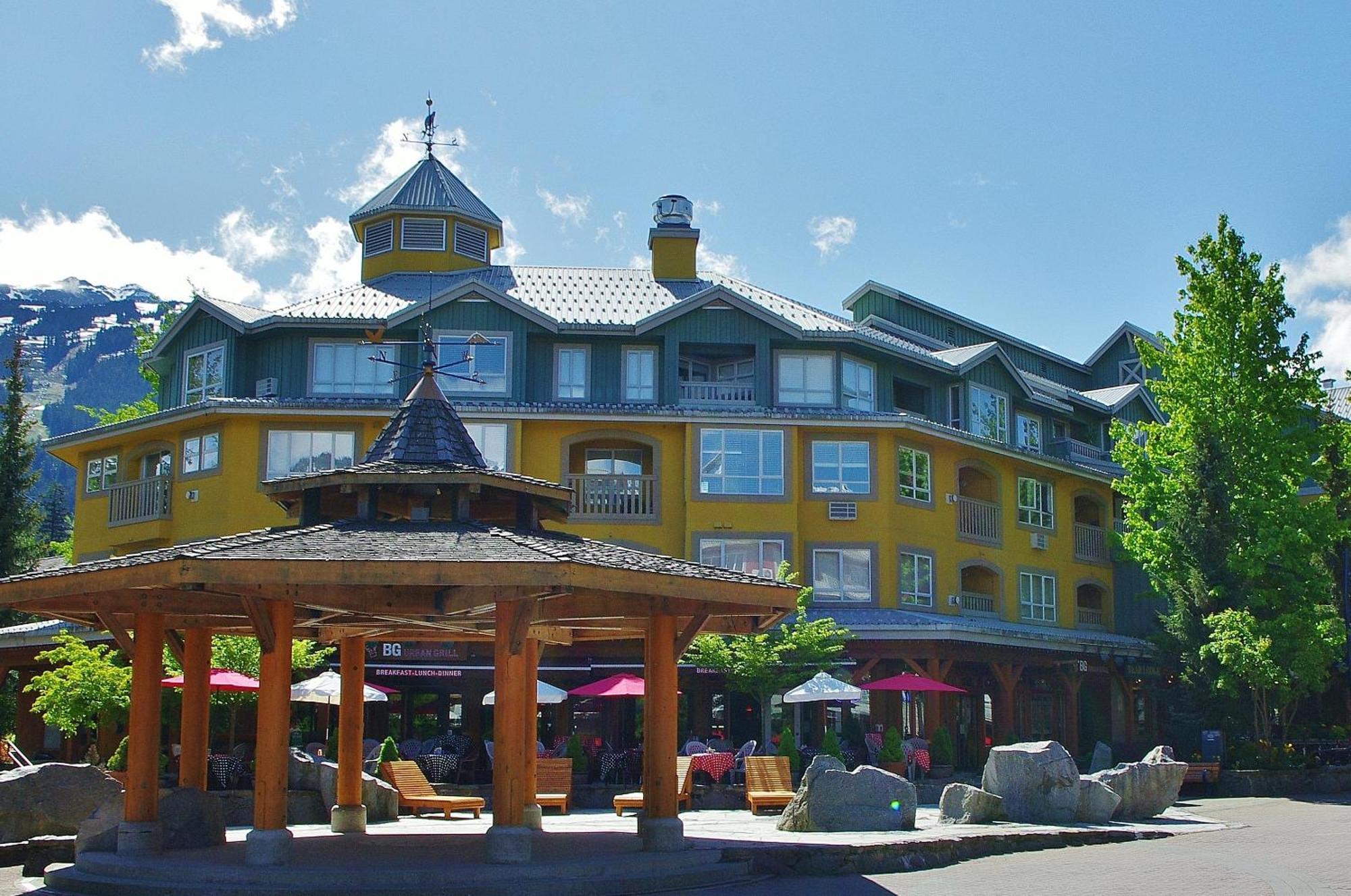 Holiday home Bear One Bedroom By Mva Whistler