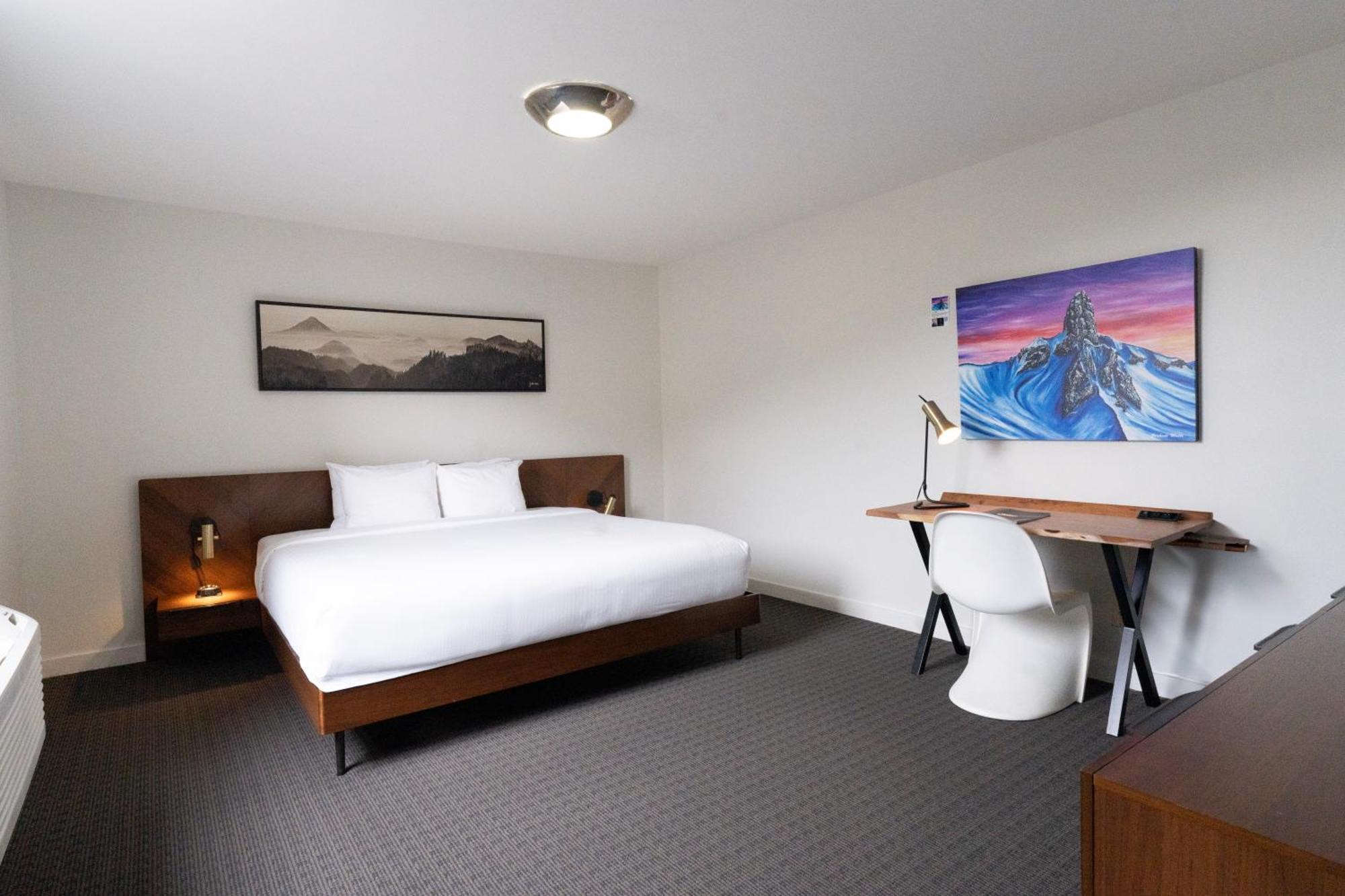 Adara Hotel Whistler