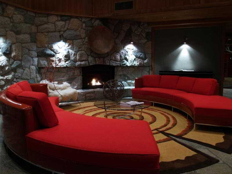 Hotel Adara Whistler