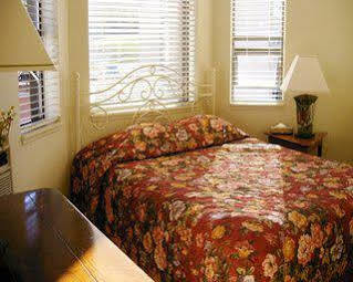 Clock Tower Apartment
