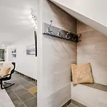 Whistler Village, Private Hot Tub, Free Parking