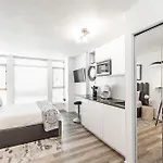 Cascade Lodge Premium Suite, With Pool & Hot Tub