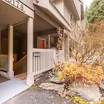 Blueberry Hill Estates 3180 By Outpost Whistler