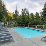 Taluswood 41 | Spacious Cabin-Style Home W/ Ski Access, Private Hot Tub & Media Den