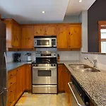 Beautifully Renovated, Fantastic Views Ski In Out 3 Beds - Mountain Star