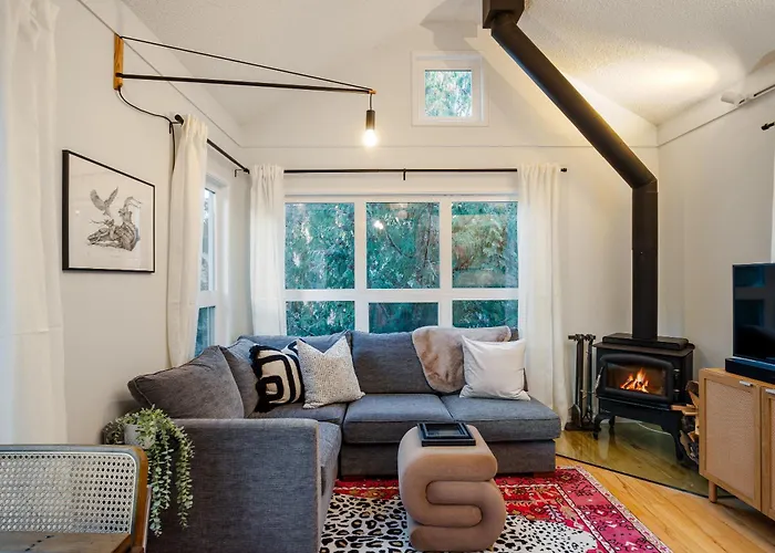 1Br And Loft, Close To Creekside Gondola By Harmony Whistler Vacations