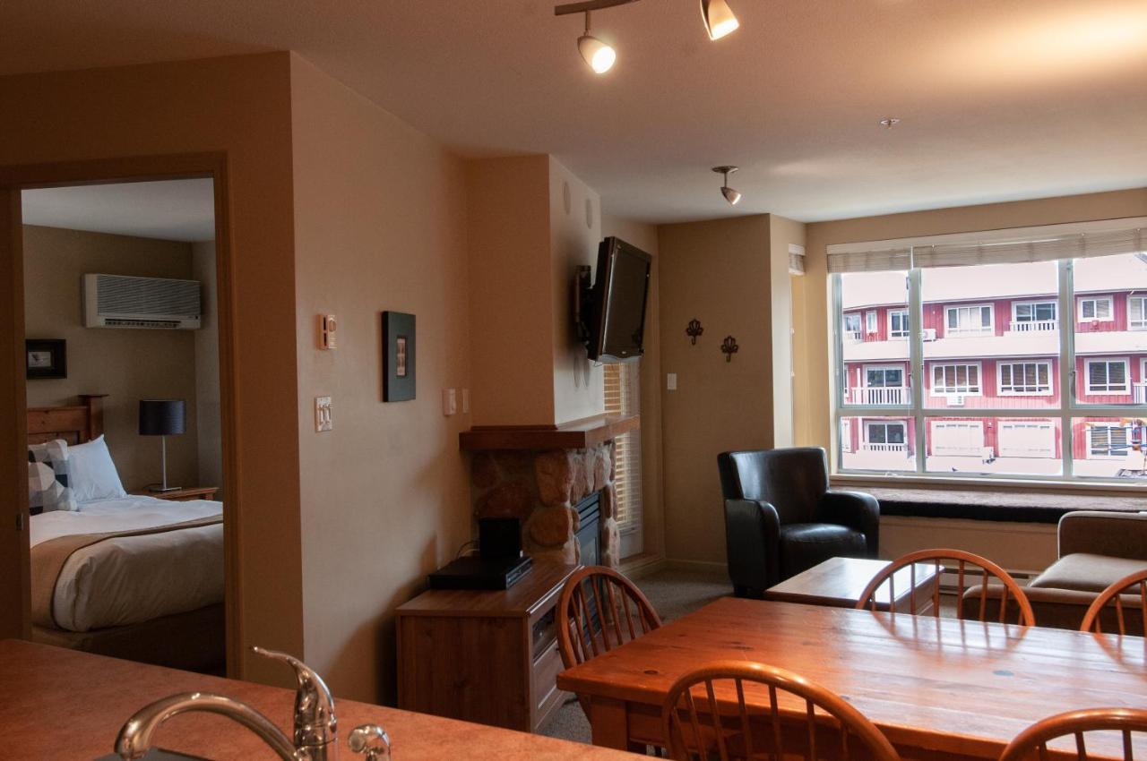 Town Plaza By Mountainview Accommodation *