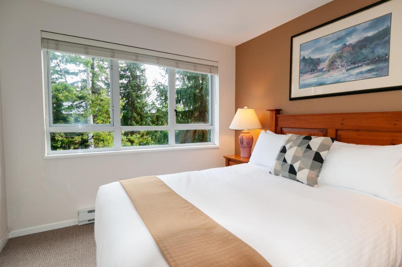 Town Plaza By Mountainview Accommodation * Whistler