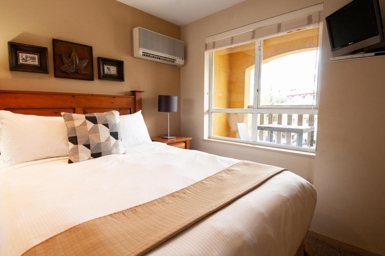 Town Plaza By Mountainview Accommodation