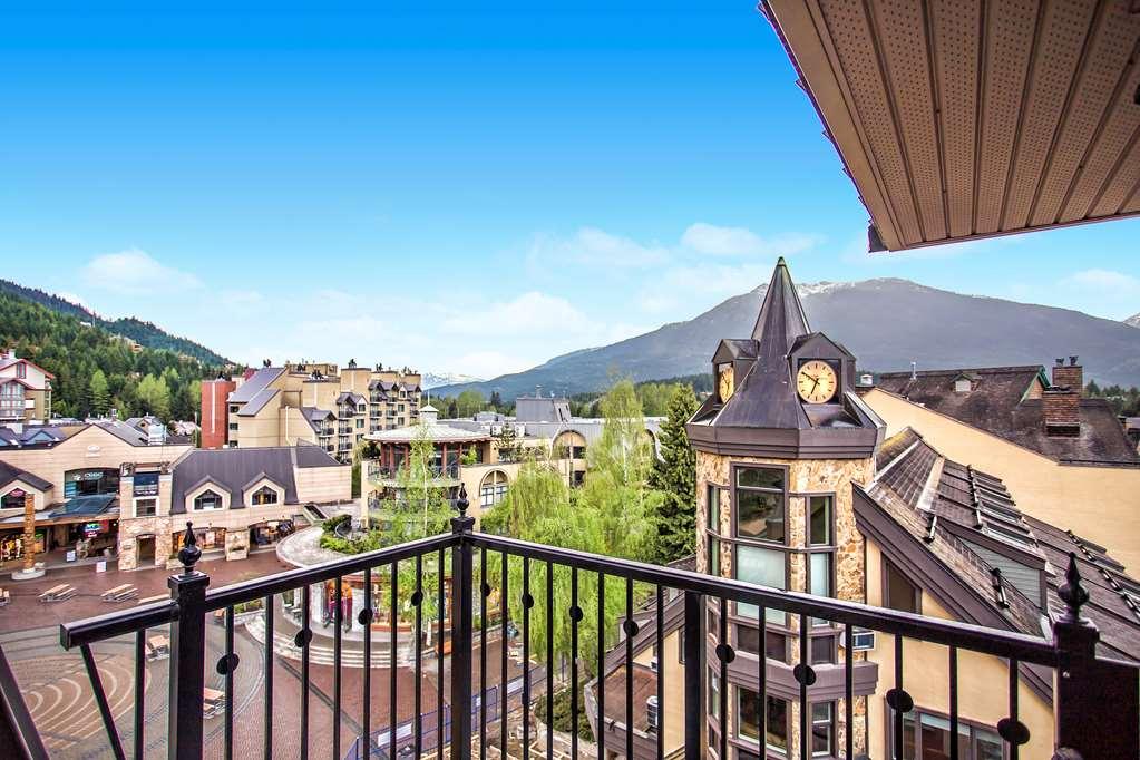 Sundial Hotel Whistler
