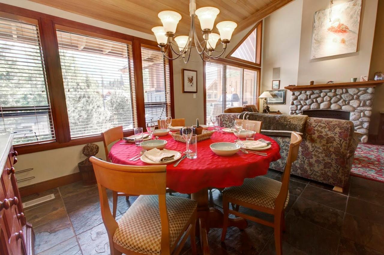 Admira - Lodge