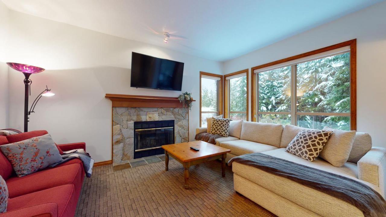 In And Out 2br With Hot Tub By Harmony Vacations *