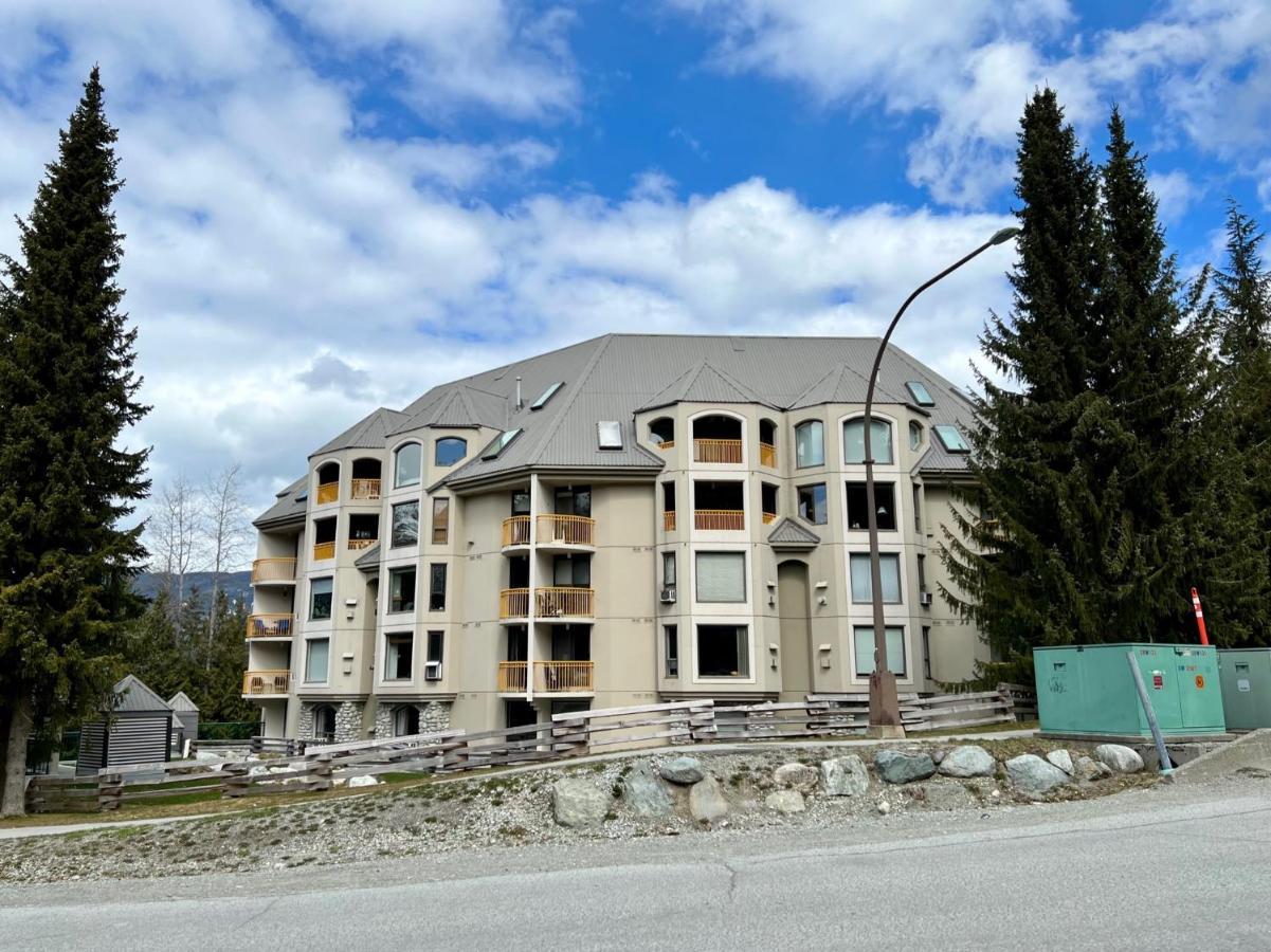 Apartment 1 Bed Family Friendly On Quiet Blackcomb - Sleeps 5 Whistler