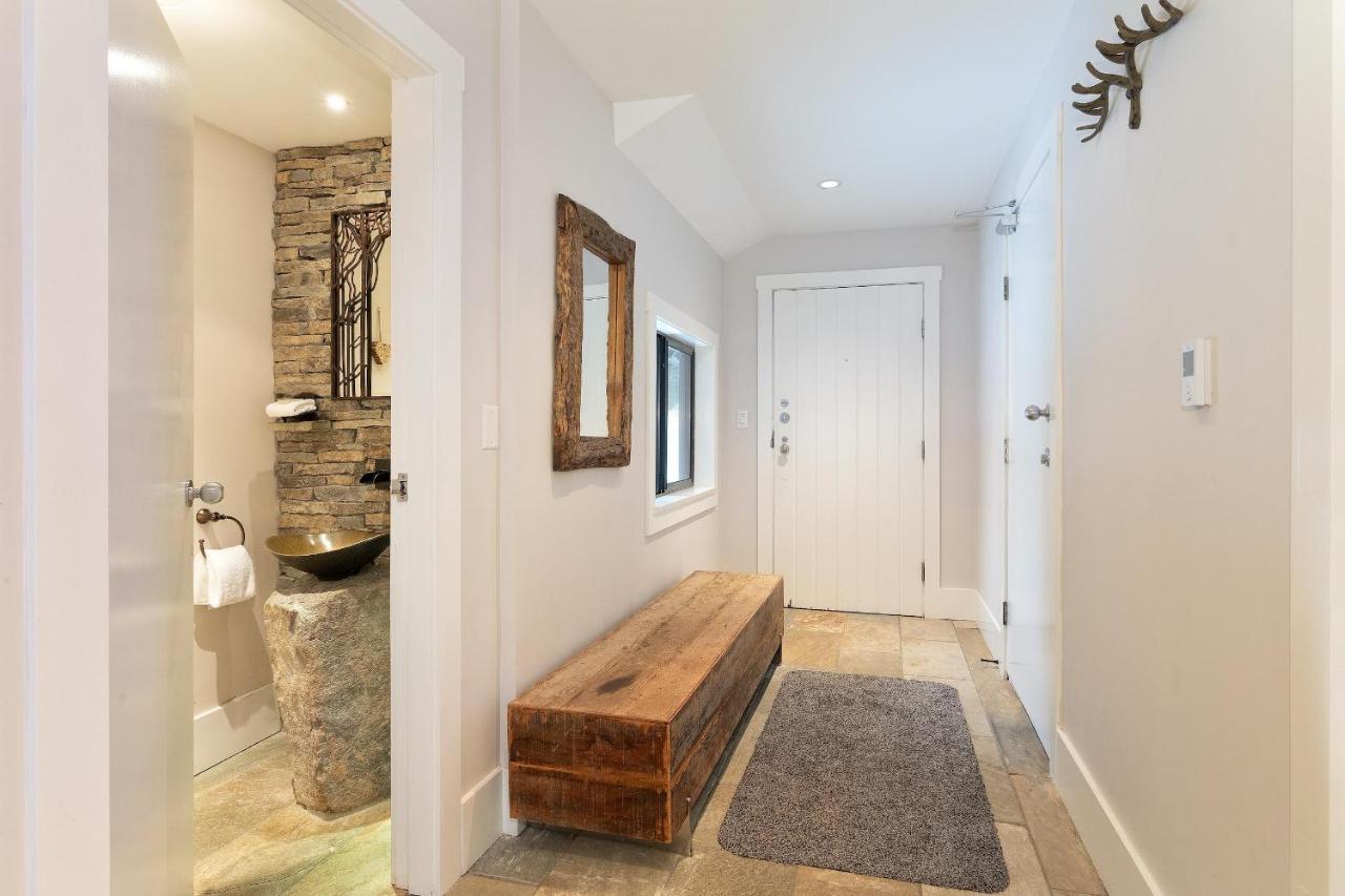 Pinnacle Ridge 21 | Family Townhome W/ Prime Access, Hot Tub, 2 Living & Fireplace
