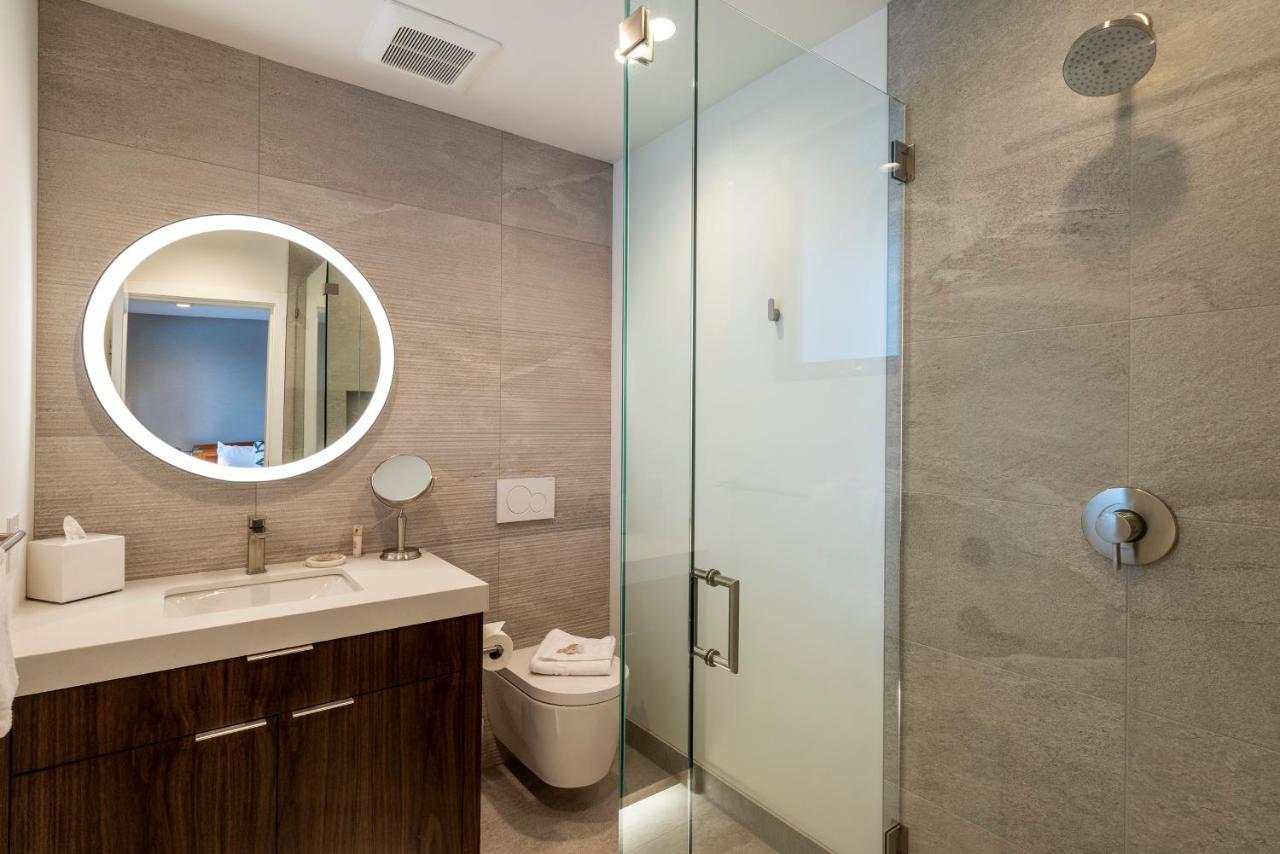 Luxury In Out Townhome With Expansive Mountain Views Whistler
