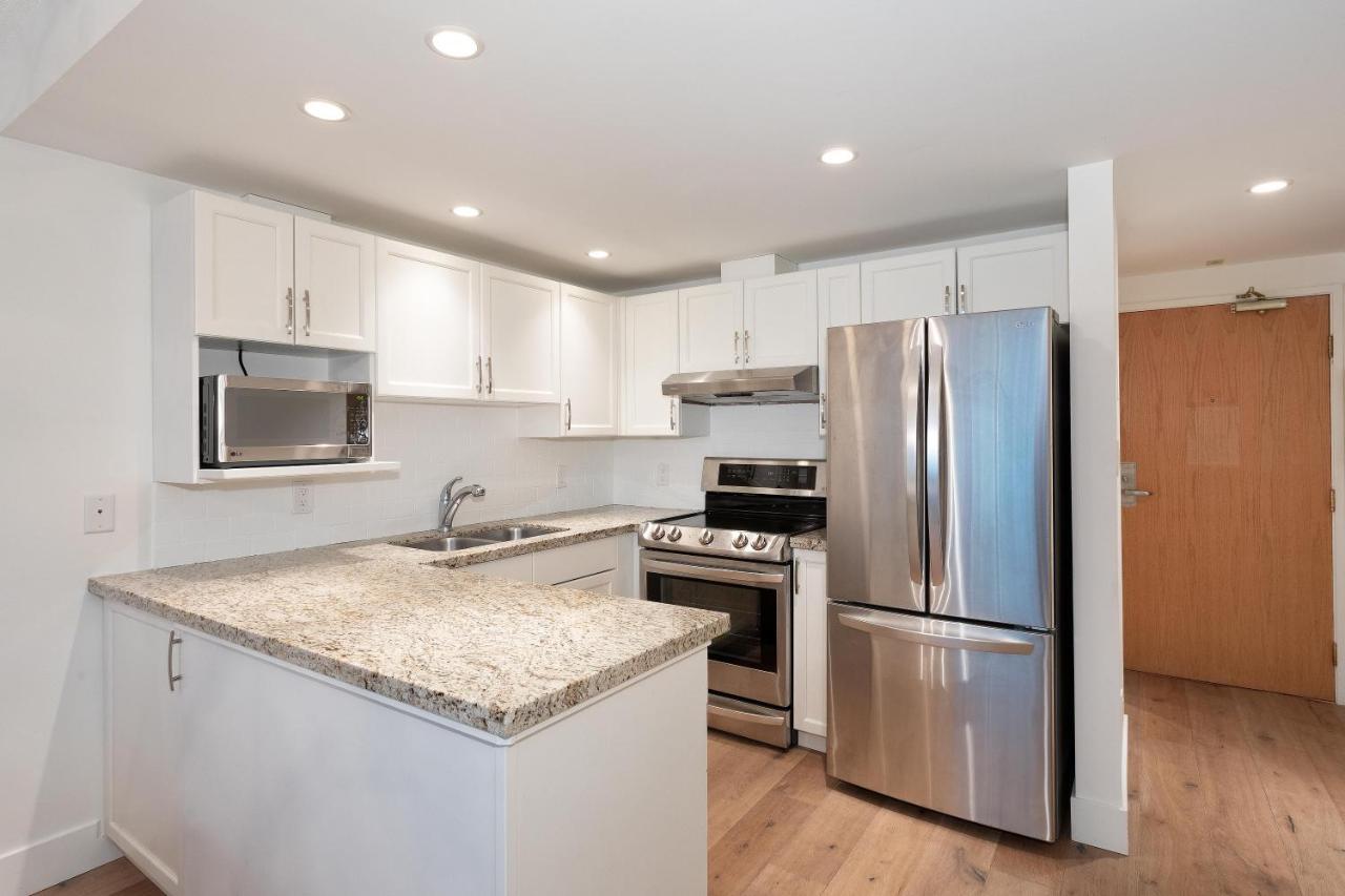 Woodrun 518 | Ski-in, Ski-out, Hot Tub, Heated Pool, Parking Holiday home