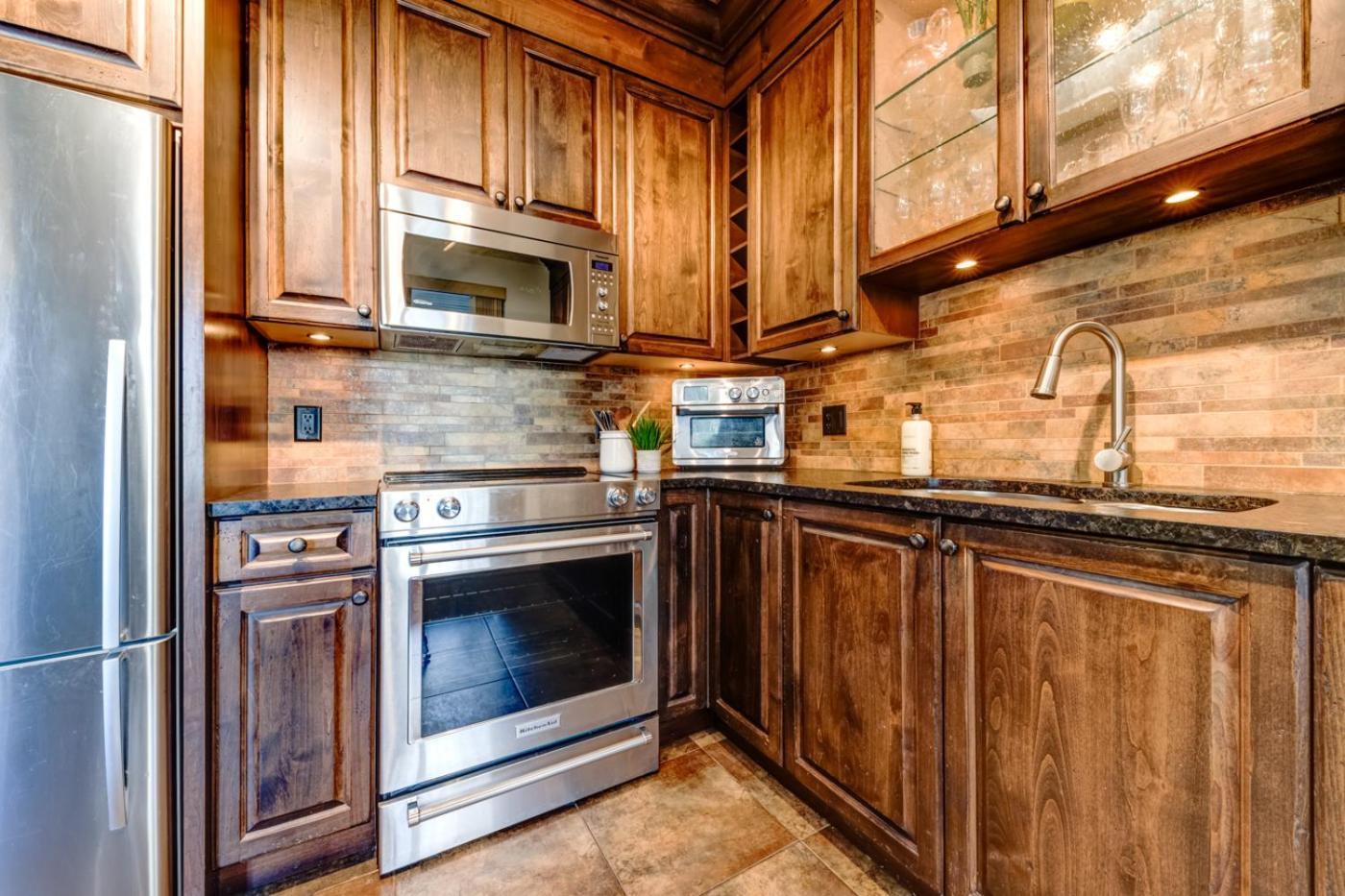Apartment 2br With Prime Amenities Whistler