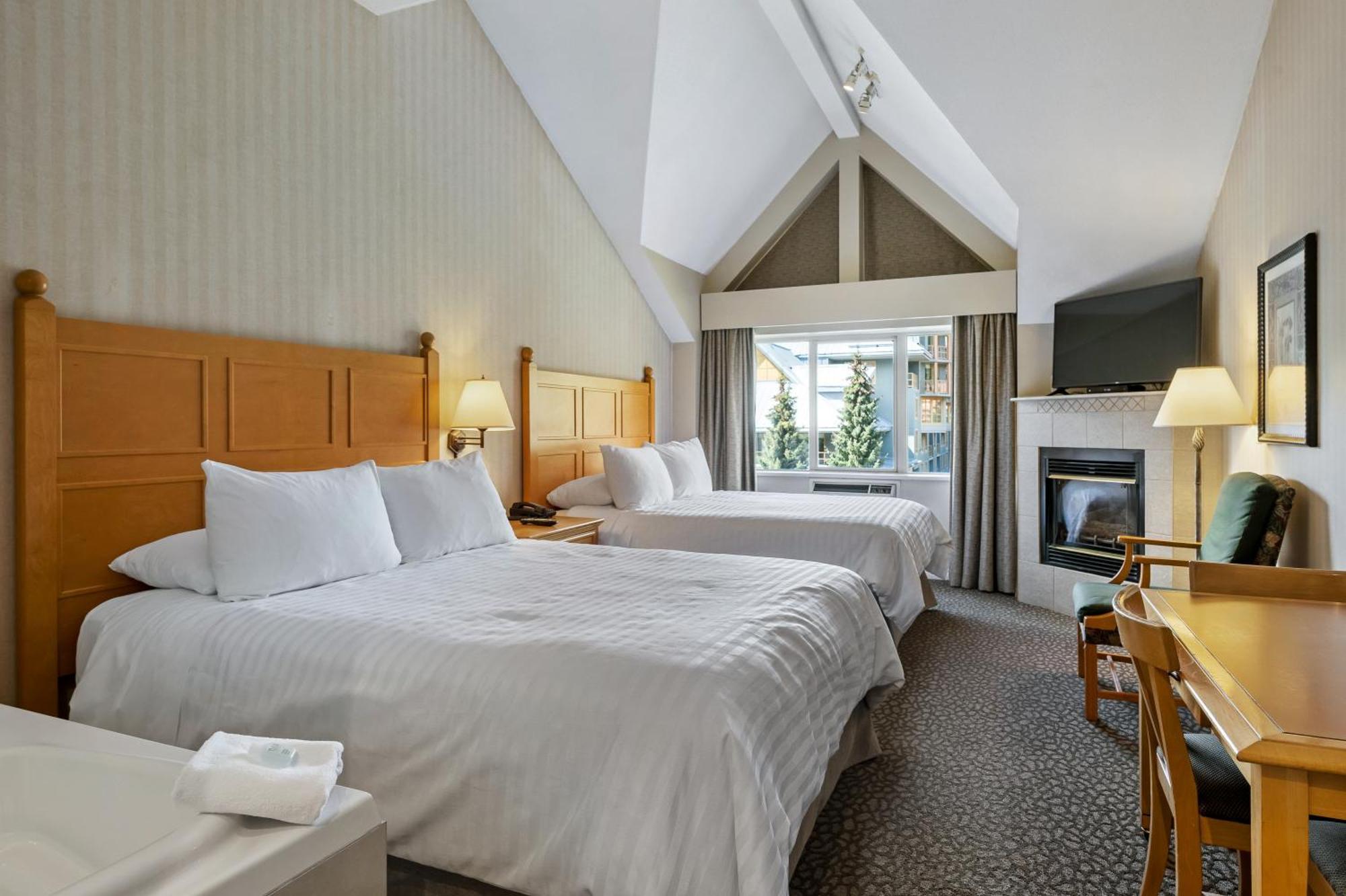 Hotel Pinnacle