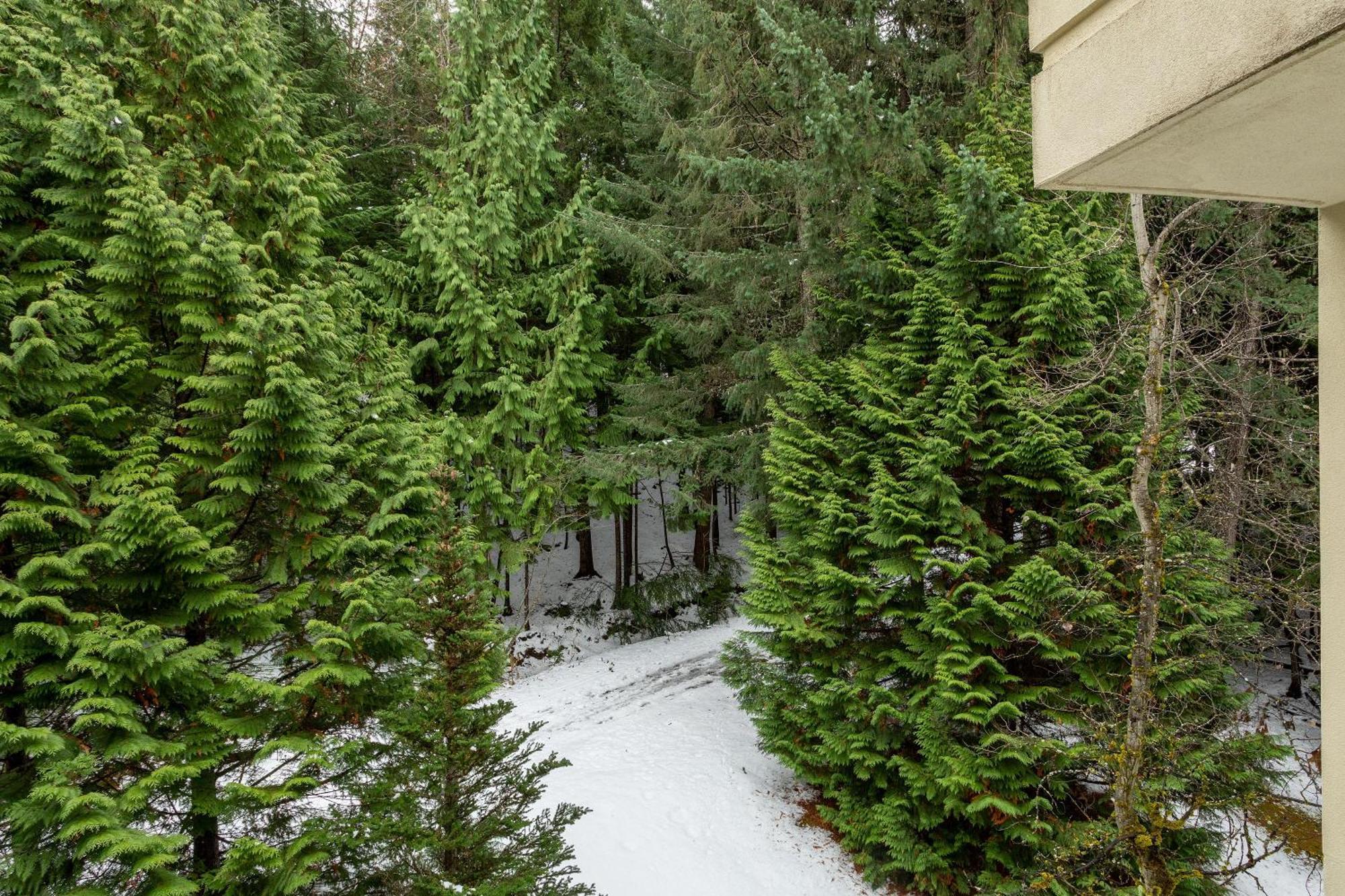 Holiday home Woodrun 518 | Ski-in, Ski-out, Hot Tub, Heated Pool, Parking