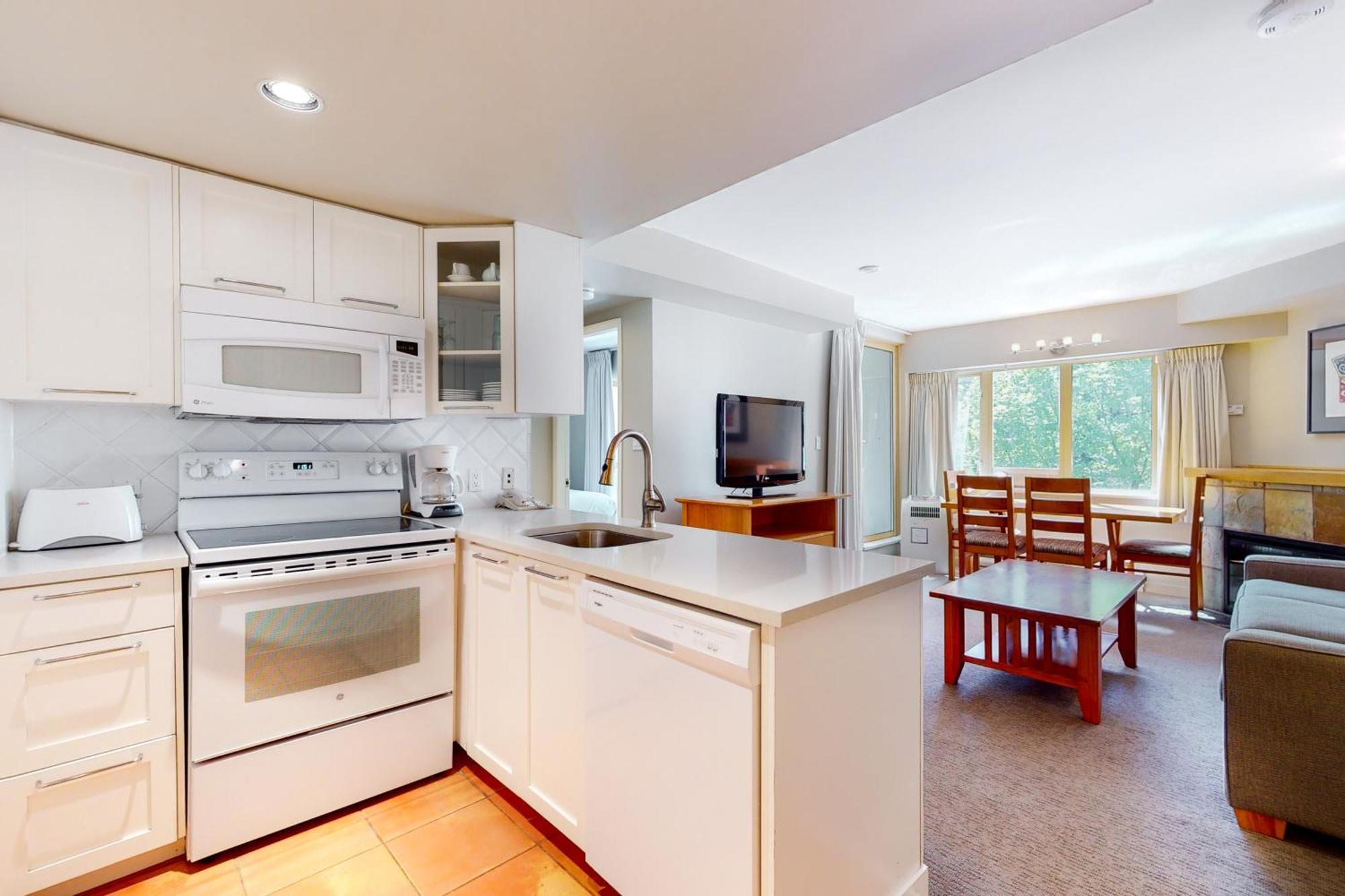 Hotel Peak Whistler