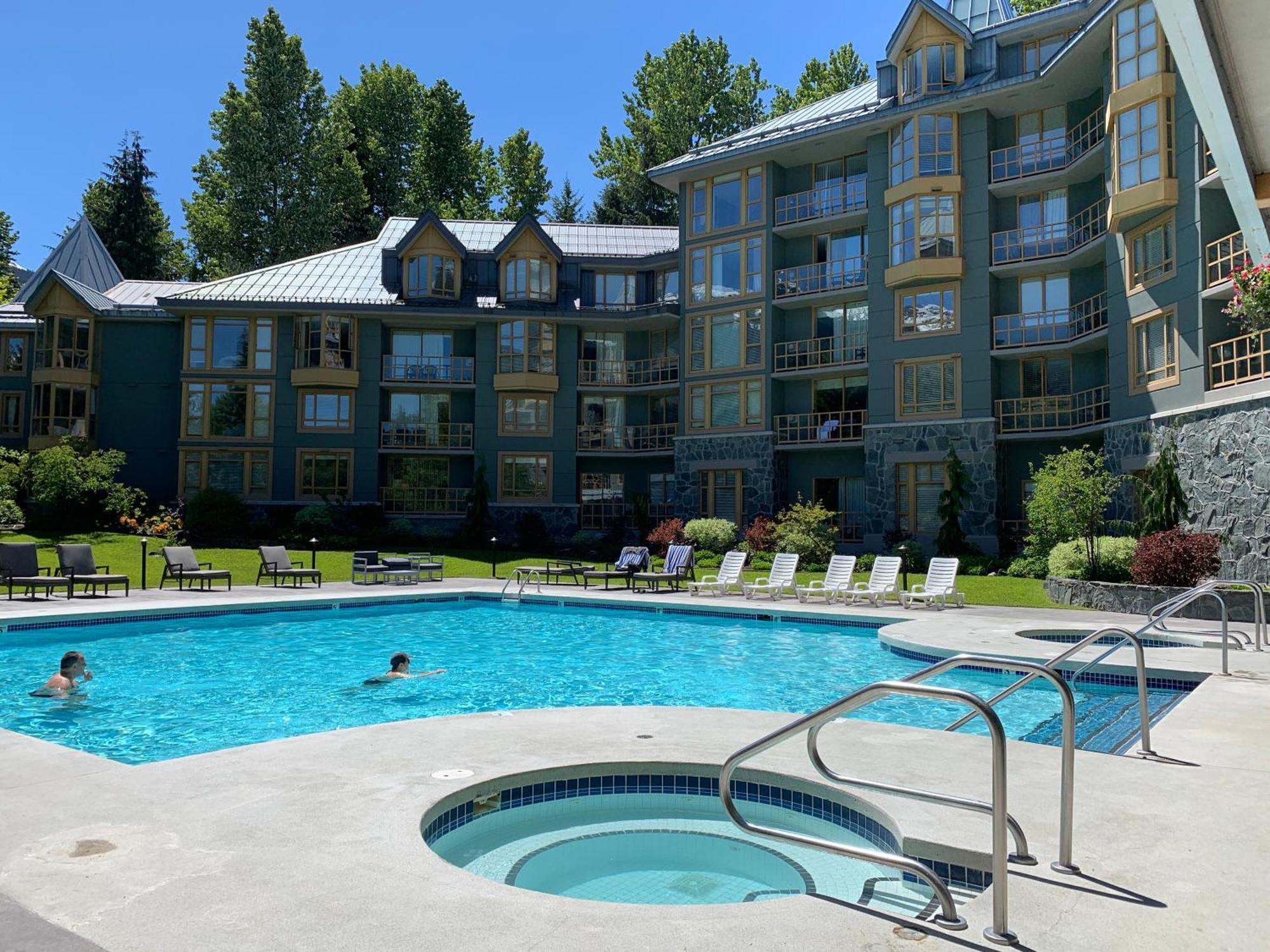Cascade Lodge Suite Wifi 2 Hot Tubs Pool Gym Sauna Parking Ski And Bike Storage Hotel 4*