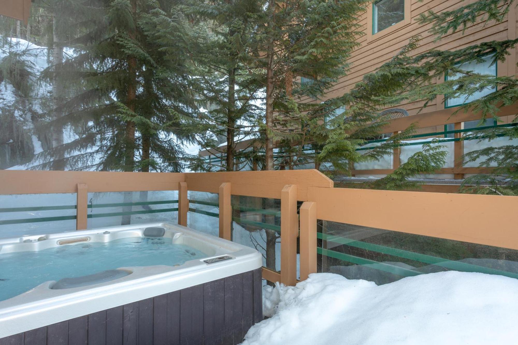 Northern Lights 27 | Luxe Townhome With Private Hot Tub, Mountain Views & Media Den Holiday home Whistler