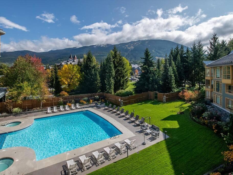 Cascade Premium Suite, With Pool & Hot Tub