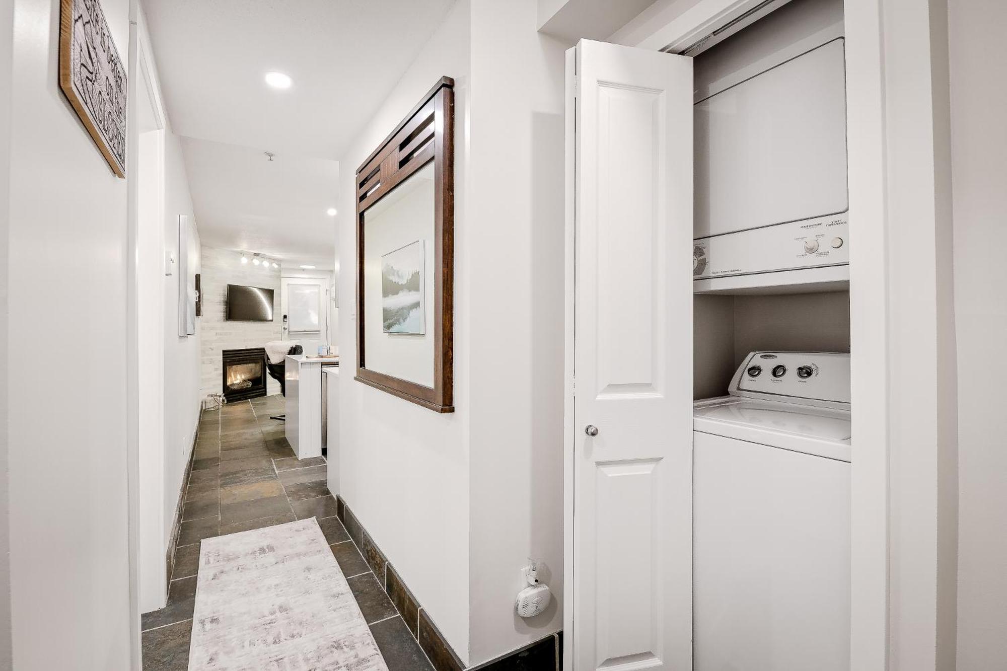 Village, Private Hot Tub, Free Parking