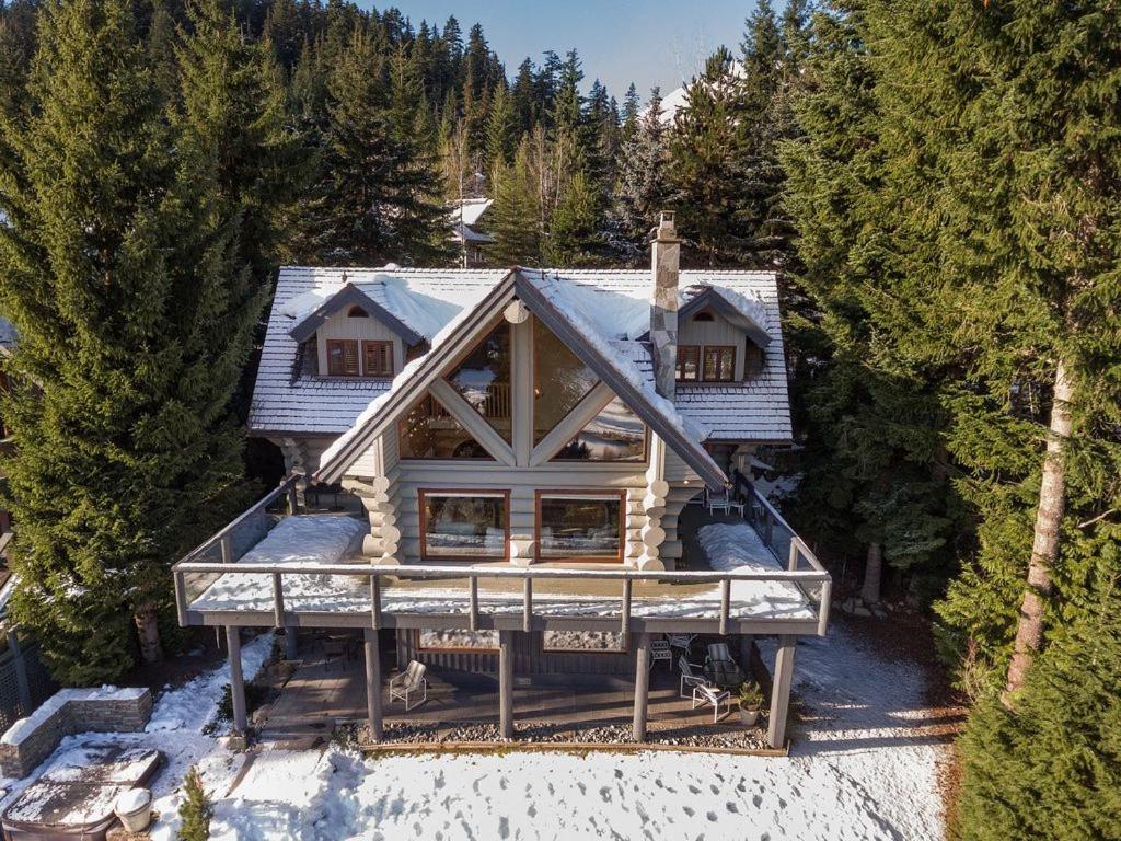 Holiday home Beautiful 5 Bedroom Log With Spectacular Views