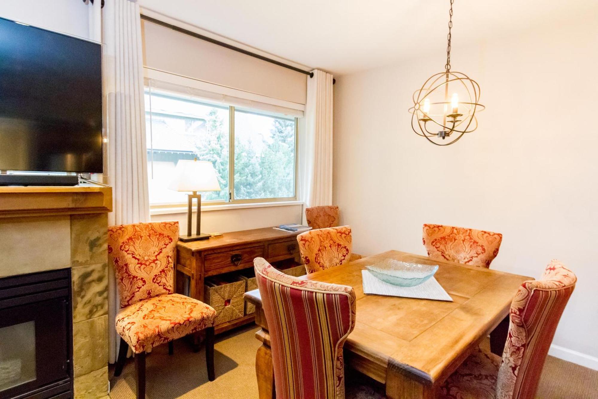 Holiday home 09 Valhalla Whistler