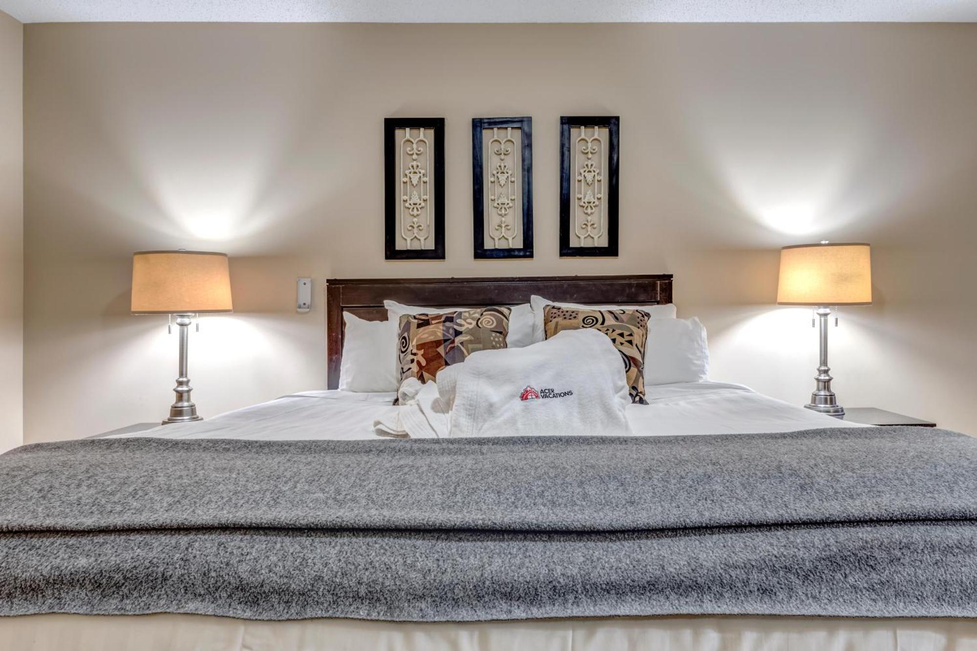 Greystone 408 Luxury *