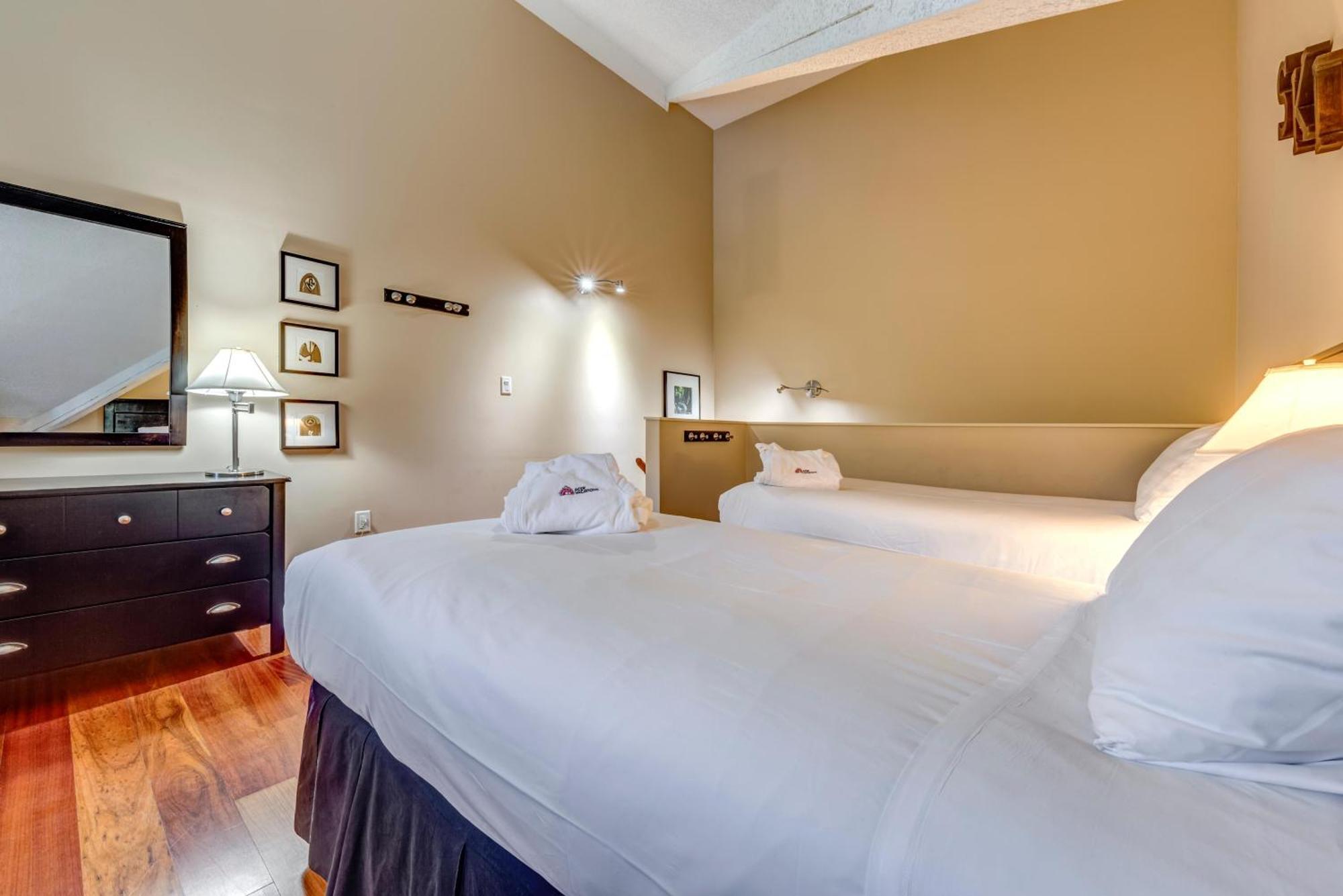 Greystone 408 Luxury Whistler
