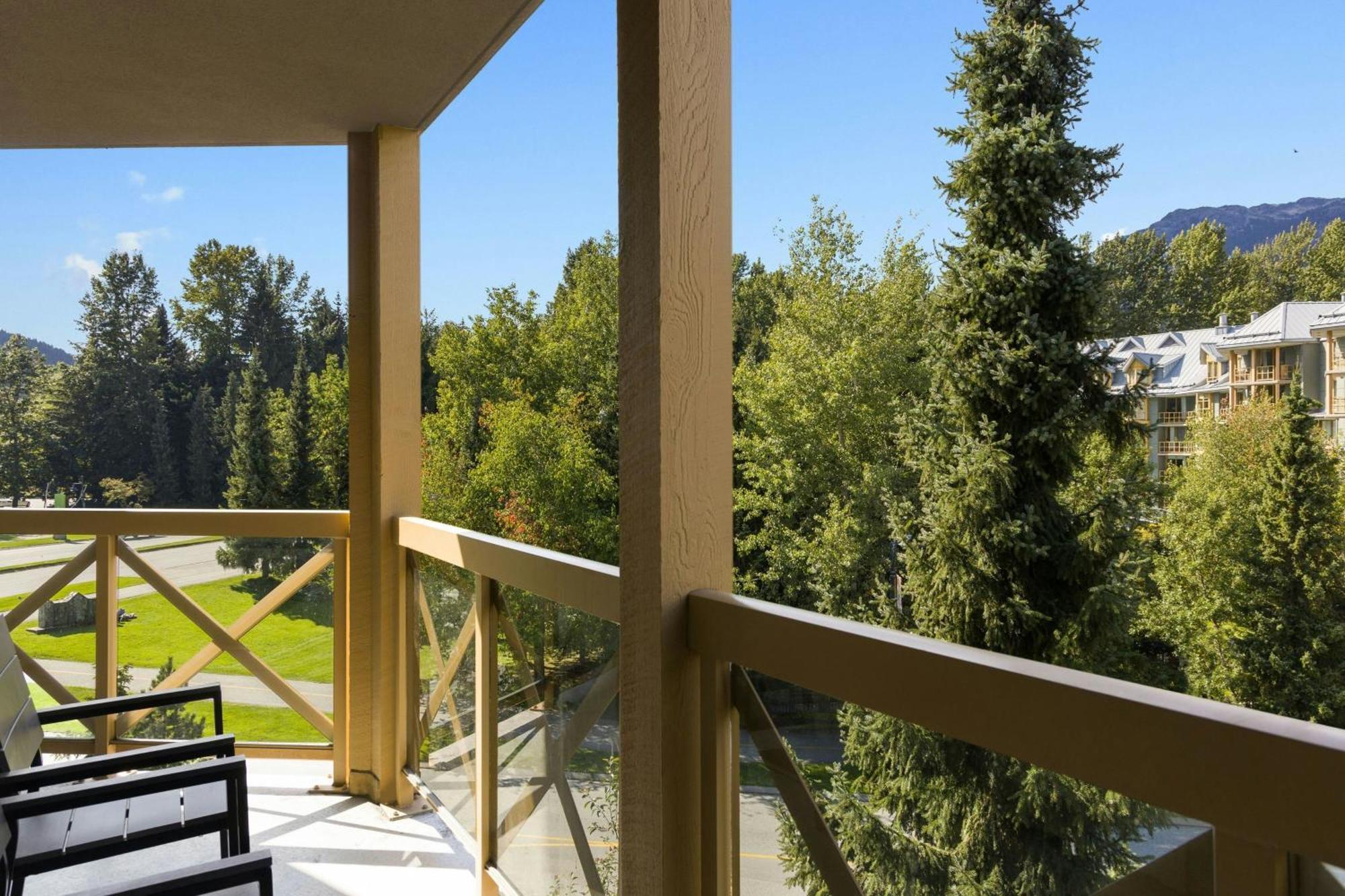 Delta By Marriott Village 4*