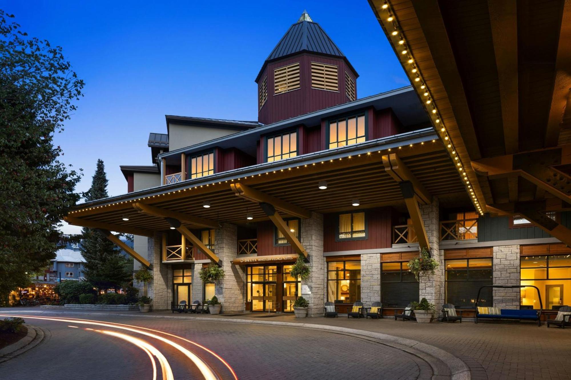Delta By Marriott Village 4*