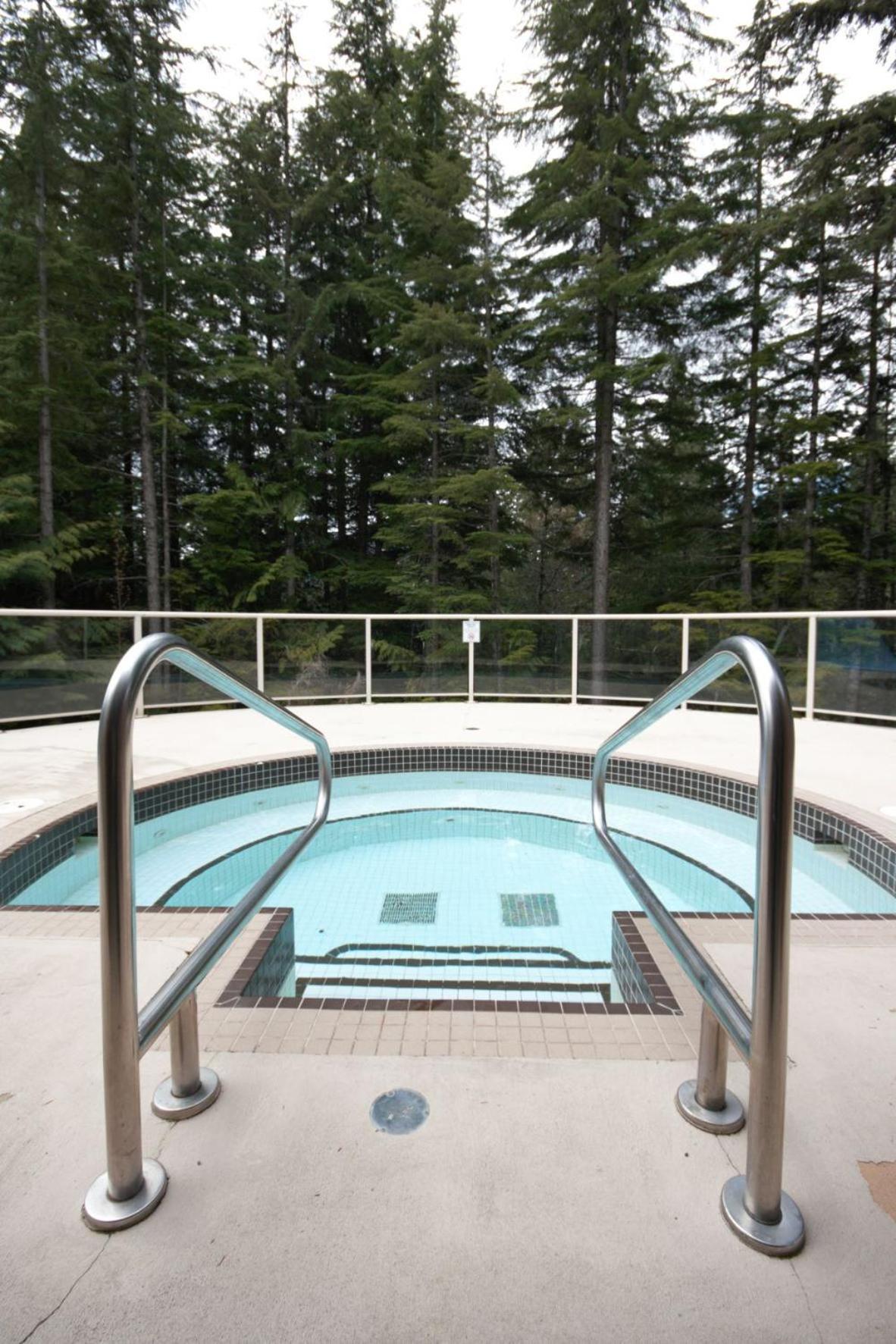 Holiday home In And Out 2br With Hot Tub By Harmony Vacations