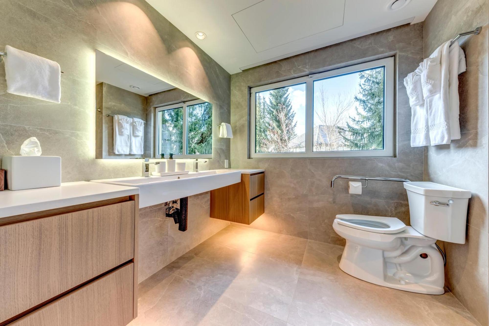 Le Chamois 313 + 314 * Whistler