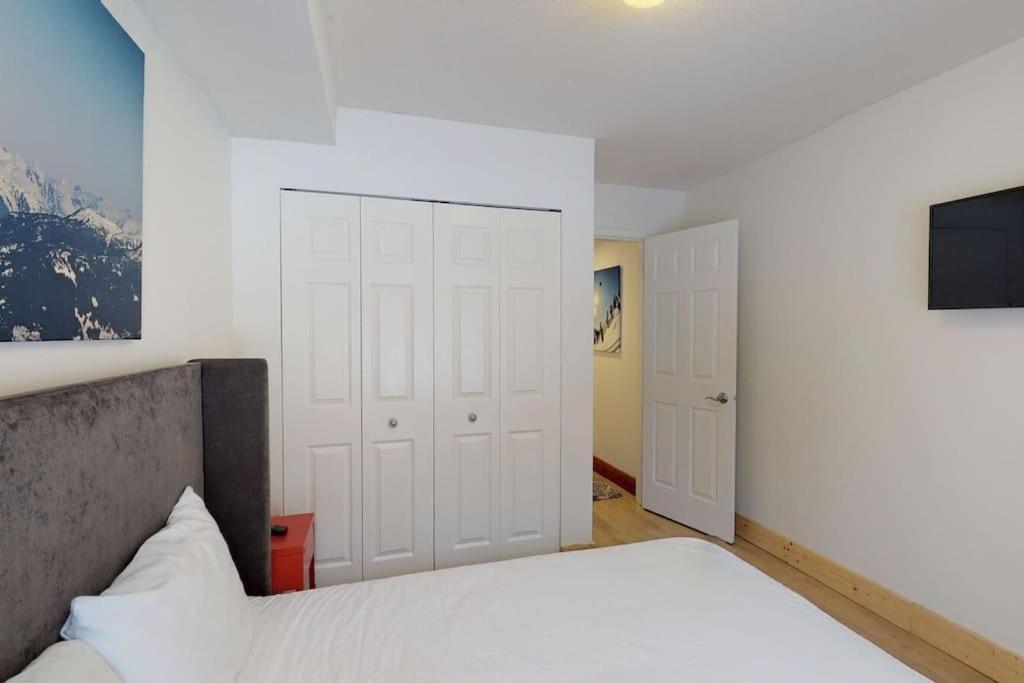 Apartment Powderhorn By Blackcomb Vacation Whistler
