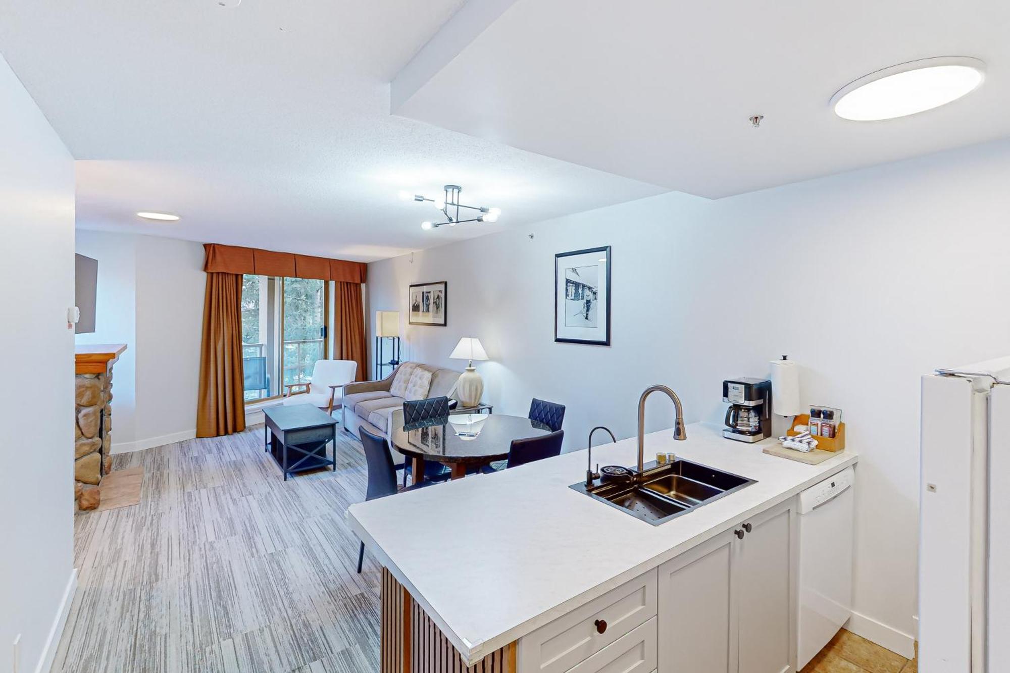 Apartment Cascade Whistler