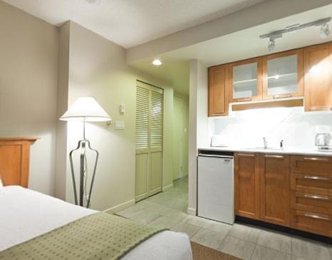 Hotel Peak Whistler