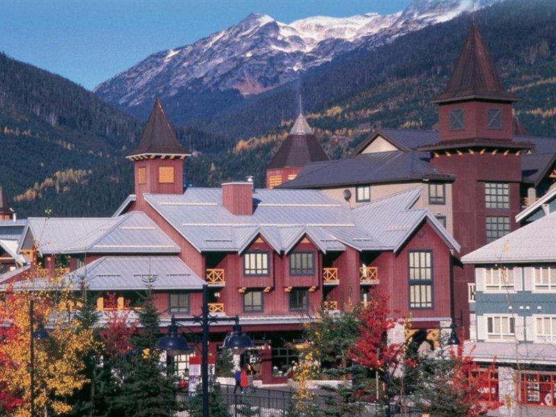 Hotel Delta By Marriott Village