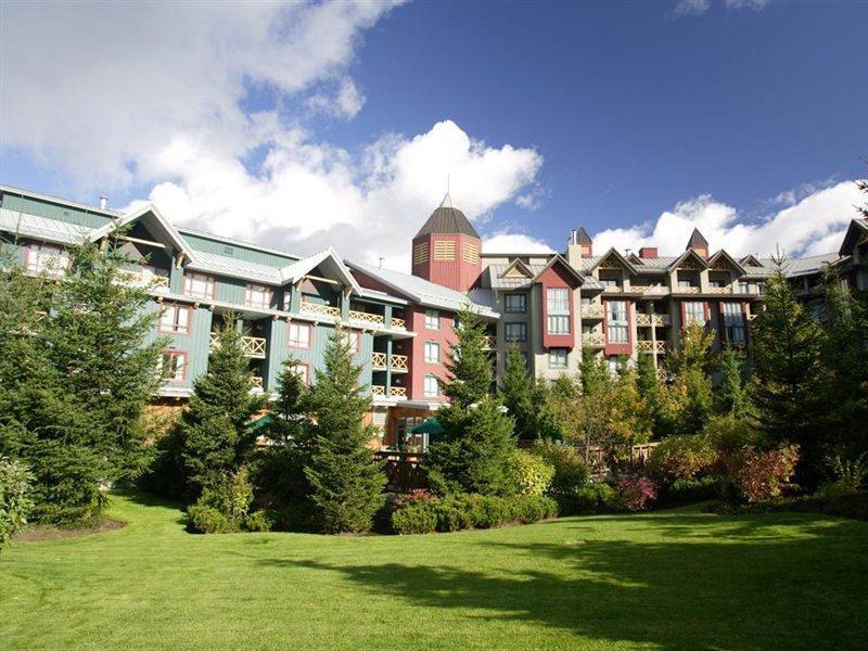 Hotel Delta By Marriott Village 4*